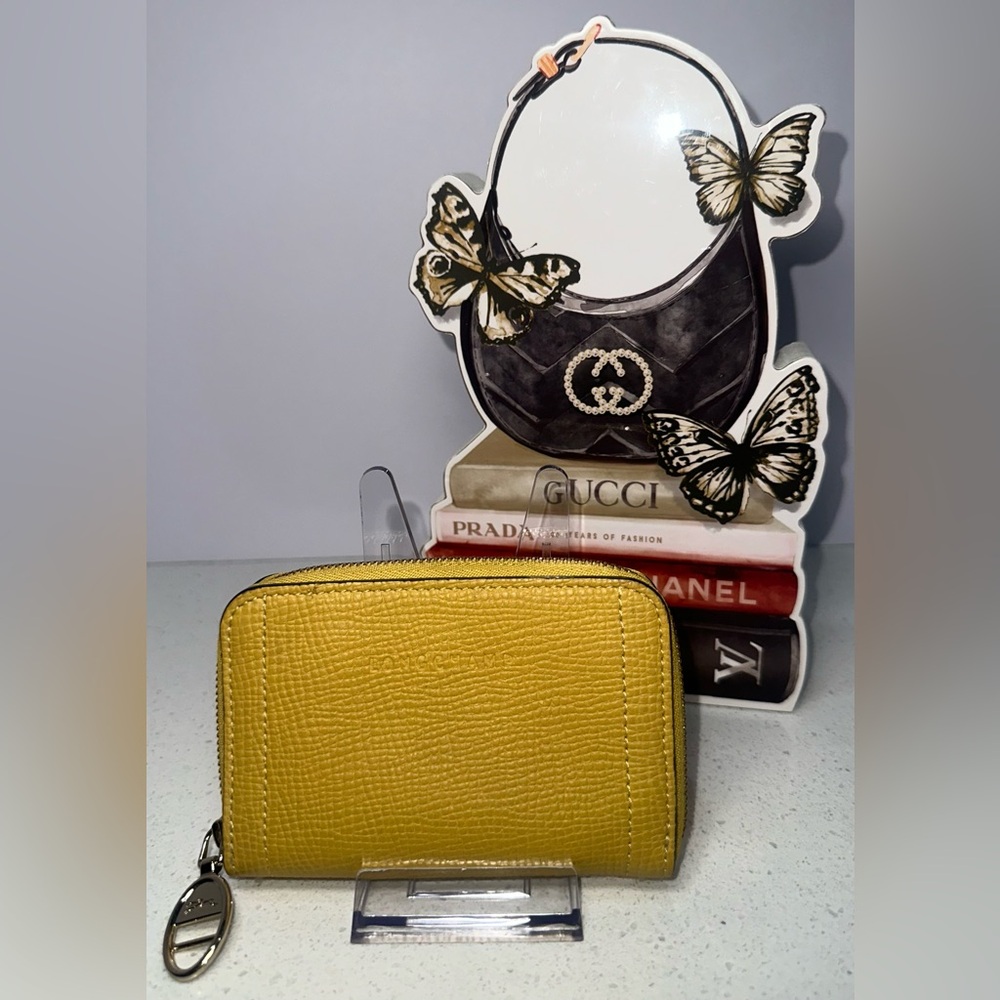 Longchamp Mailbox Leather Coin Purse